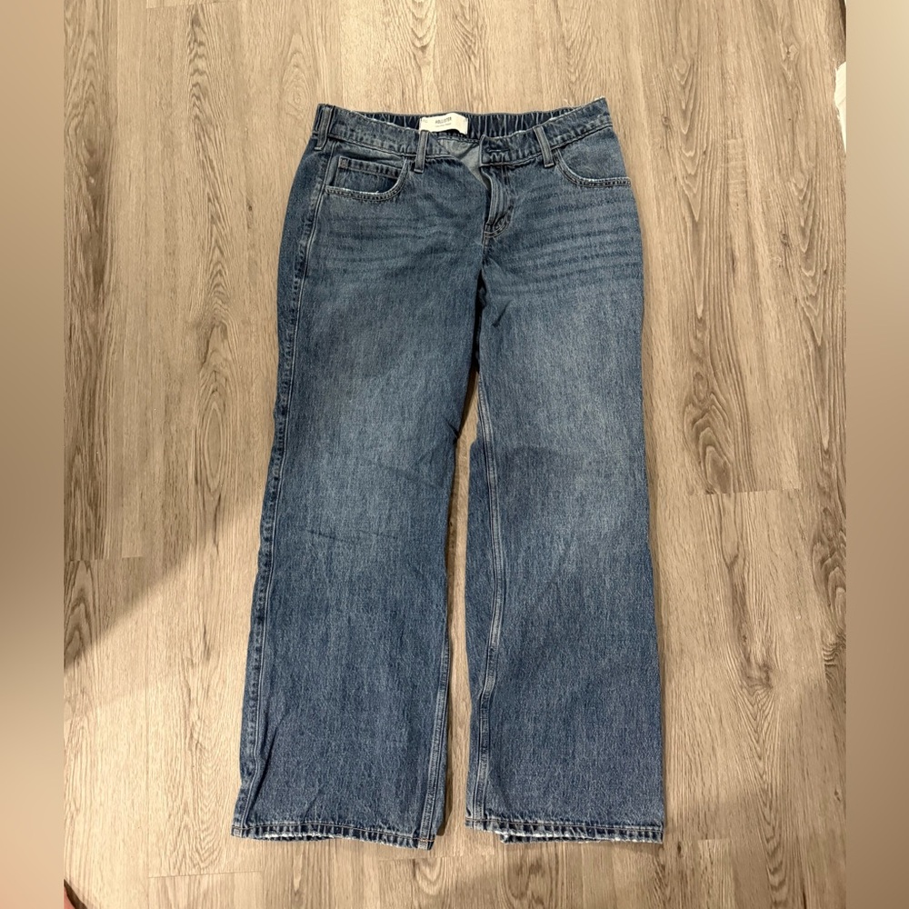 Hollister low rise baggy jeans